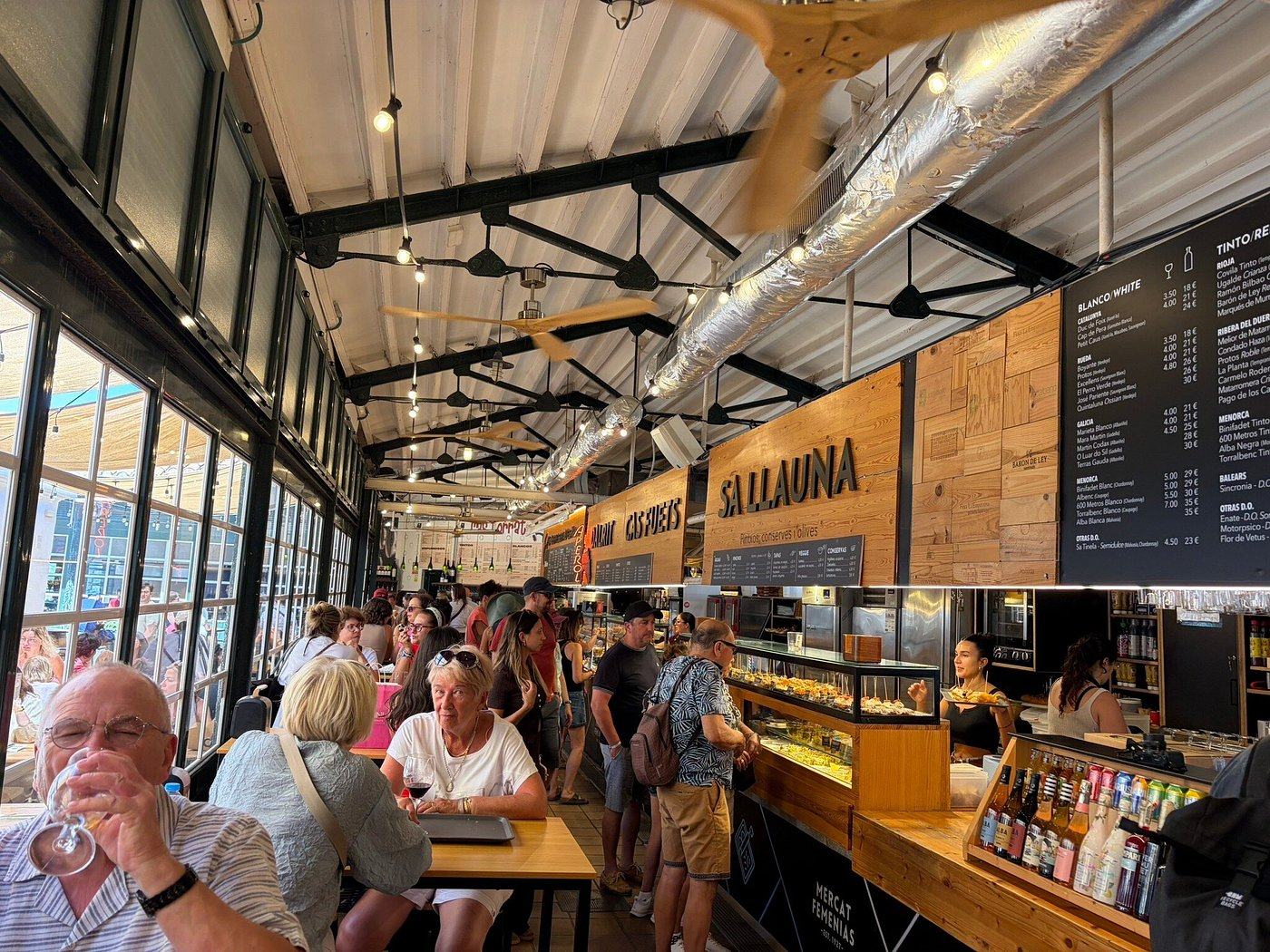 A wine and tapas counter