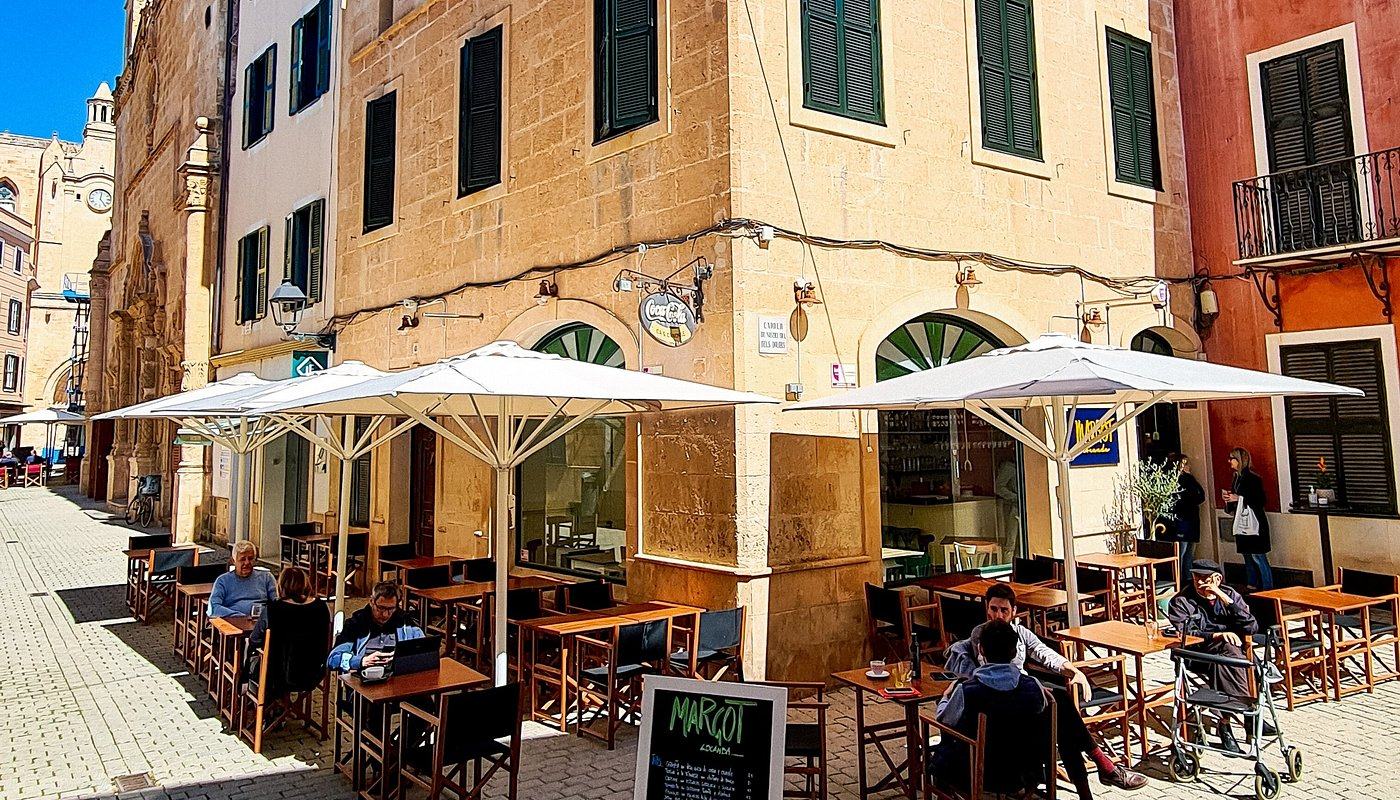 Margot Locanda's terrace tables